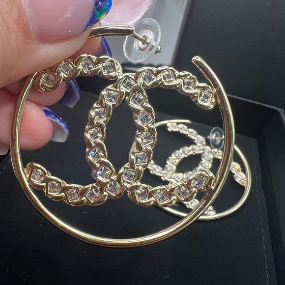 CHANEL Crystal CC Hoop Gold Earrings - Picture 3 of 8